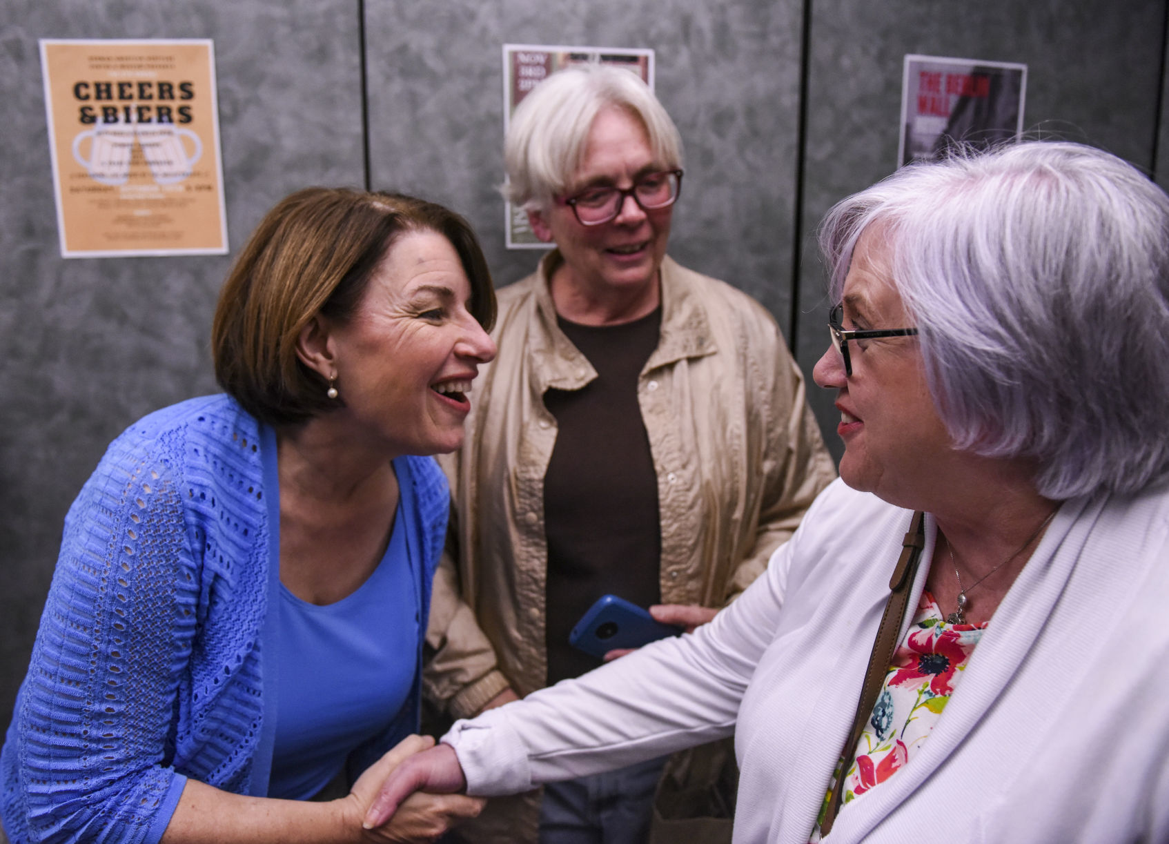 101919-mda-nws-klobuchar-06.jpg